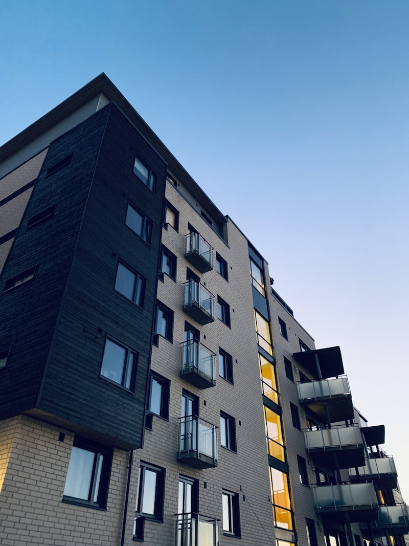 L'immobilier français en valeur or : ce que soixante ans de prix nominaux vous cachent